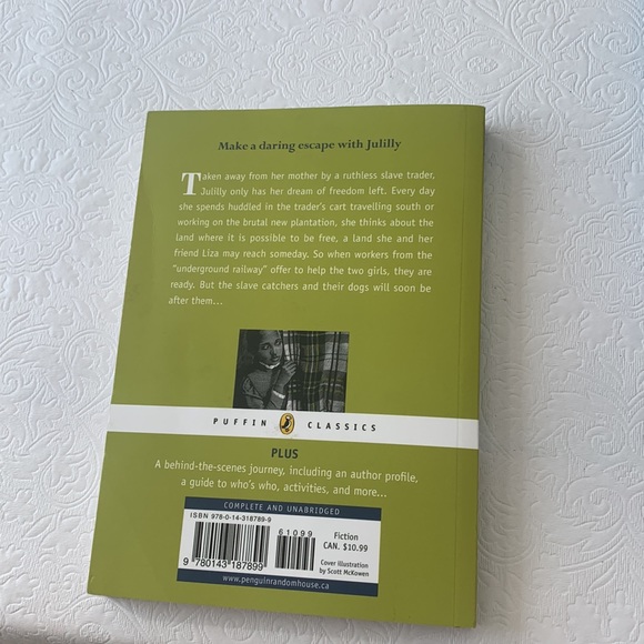 Underground to Canada by Barbara Smucker - Picture 2 of 2